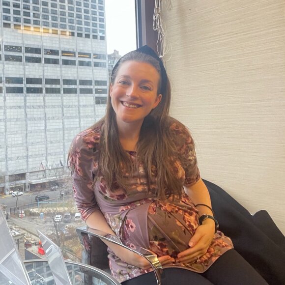 MATERNITY LaClef Women's Peplum Top in Mauve Floral - size small - Picture 9 of 13